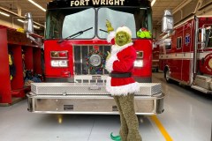 2023-Holiday-Parade4