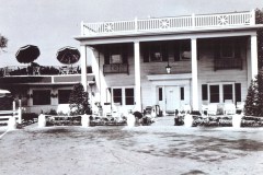 Oelsners-Colonial-Tavern